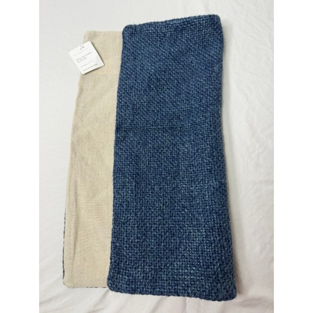 Pottery Barn Faye Textured Pillow Cover 20x20 Navy Blue FAYEPLW20NAVY NWT